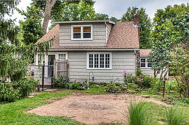 4320 Sheridan Ave, Des Moines, IA 50310 photo 1