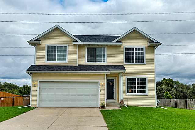 225 Burr Oak Blvd, Pleasant Hill, IA 50327 photo 1