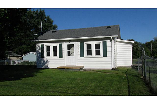 1907 E 40th Ct, Des Moines, IA 50317 photo 1