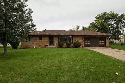 2004 Cherry St, Granger, IA 50109 photo 1