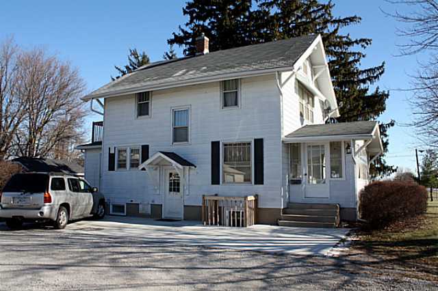 1425 Lincoln Hwy, Nevada, IA 50201 photo 1