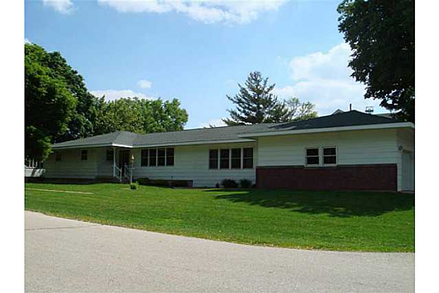 304 S Park St, Paton, IA 50217 photo 1