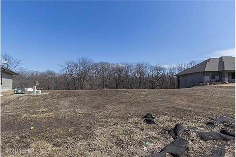 435 Arrowhead Dr, Waukee, IA 50263 photo 1