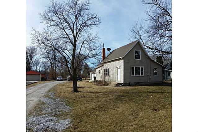 4011 E Douglas Ave, Des Moines, IA 50317 photo 1