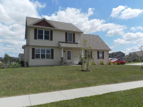 105 SE Kellerman Ln, Waukee, IA 50263 photo 1