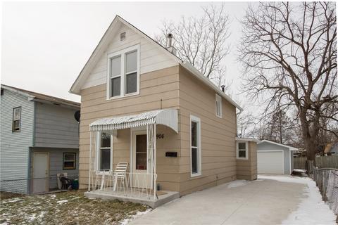 906 E 9th St, Des Moines, IA 50316 photo 1