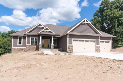 27105 Eagle Crest Dr, Adel, IA 50003 photo 1