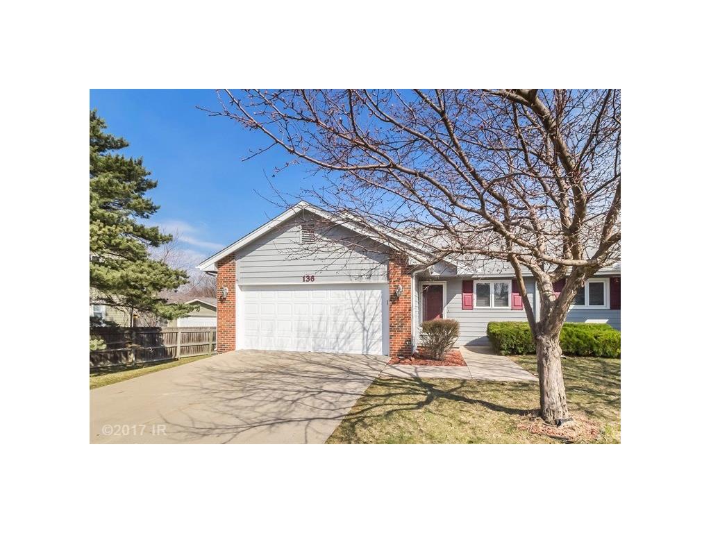 136 S 52nd St, West Des Moines, IA 50265 photo 1