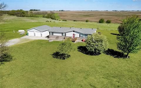 29578 Main St, Maxwell, IA 50161 photo 1
