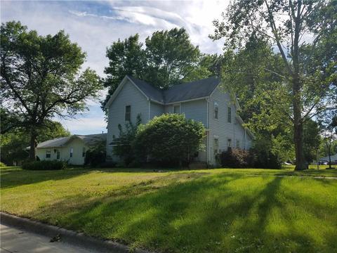 512 S Gaines St, Stuart, IA 50250 photo 1
