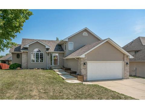 6809 Timberwolf Ln, Des Moines, IA 50320 photo 1