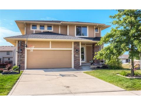 150 SE Kellerman Ln, Waukee, IA 50263 photo 1