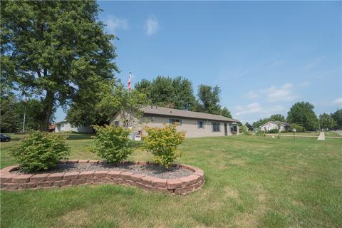 703 SW 3rd St, Stuart, IA 50250 photo 1
