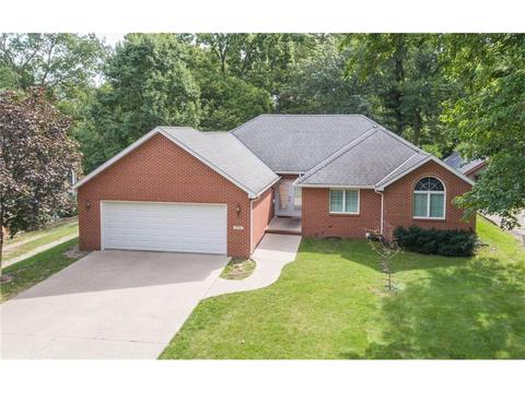 428 Ash Ave, Ames, IA 50014 photo 1