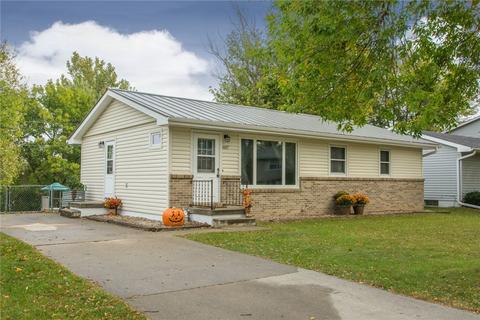 607 North St, Maxwell, IA 50161 photo 1