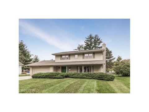 2914 38th St, Des Moines, IA 50310 photo 1
