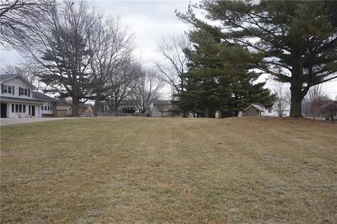 1075 3rd St, Waukee, IA 50263 photo 1