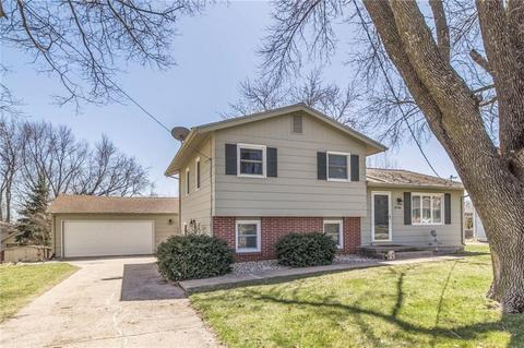 8748 Summit Dr, Clive, IA 50325 photo 1