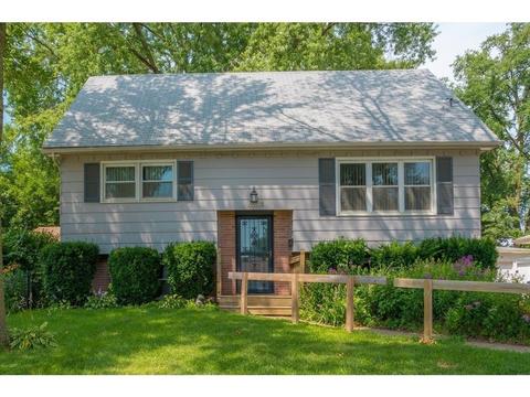 4148 54th St, Des Moines, IA 50310 photo 1