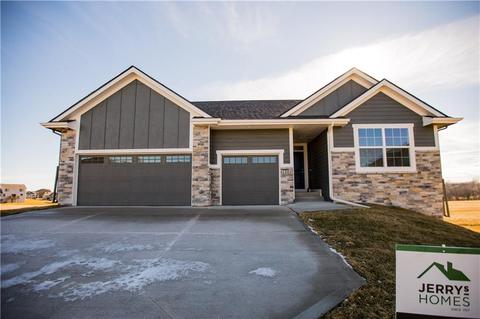 1321 Powers Pl, Adel, IA 50003 photo 1