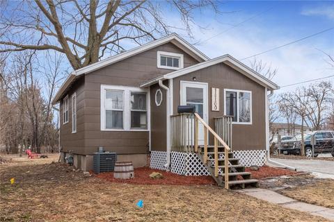 118 E 11th St, Ames, IA 50010 photo 1