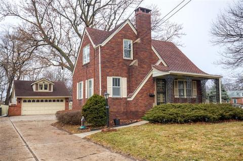 1826 46th St, Des Moines, IA 50310 photo 1