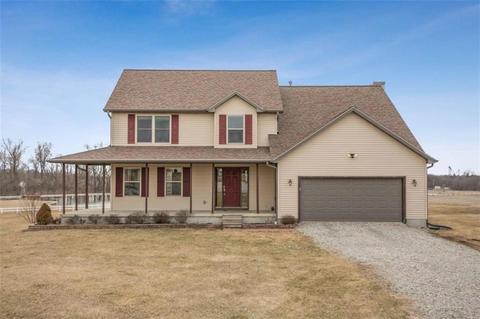 200 Webb Ct, Maxwell, IA 50161 photo 1