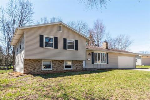 1909 Maxwell Ave, Ames, IA 50010 photo 1