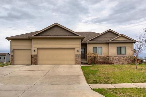 5423 Springbrook Dr, Ames, IA 50014 photo 1