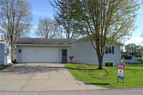120 E Maple St, Ogden, IA 50212 photo 1