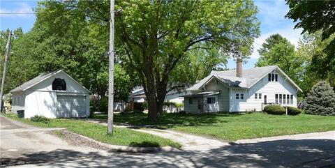 404 N Division St, Stuart, IA 50250 photo 1