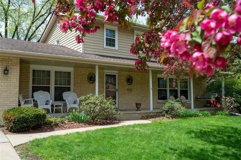 4100 46th St, Des Moines, IA 50310 photo 1