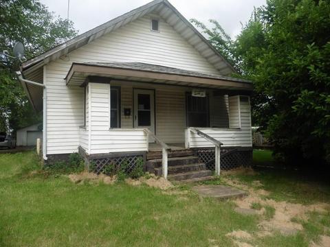 1726 Drake Ave, Centerville, IA 52544 photo 1