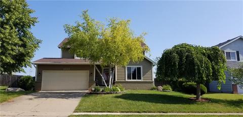 14723 Summit Dr, Clive, IA 50325 photo 1