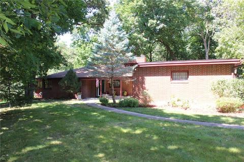 2325 Timberland Rd, Ames, IA 50014 photo 1