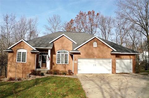 1900 Mackenzie Dr, Cedar Rapids, IA 52411 photo 1