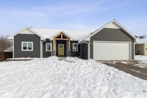 404 Ashby Cir, Gilbert, IA 50105 photo 1