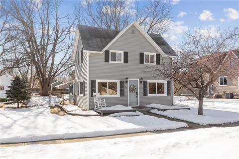 730 Maple St, Waukee, IA 50263 photo 1