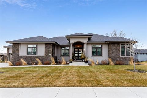 680 Silverleaf Ln, Waukee, IA 50263 photo 1