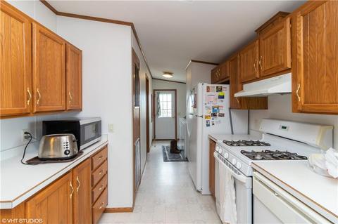3048 Benson St, Weldon, IA 50264 photo 6