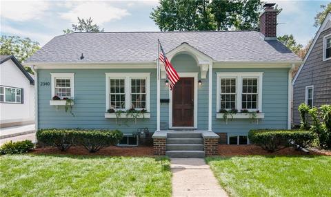 2340 Storm St, Ames, IA 50014 photo 1