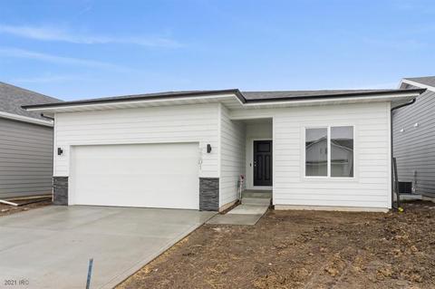 2201 Ammann Dr, Adel, IA 50003 photo 1