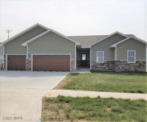 1504 NE 2nd St, Stuart, IA 50250 photo 1