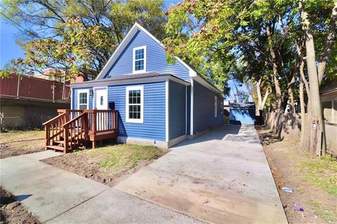3000 Carr St, Des Moines, IA 50317 photo 1