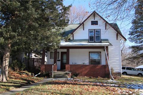 2205 E 9th St, Des Moines, IA 50316 photo 1