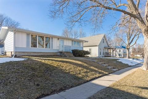 408 S Division St, Stuart, IA 50250 photo 1