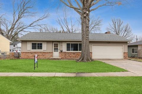 1910 Maxwell Ave, Ames, IA 50010 photo 1