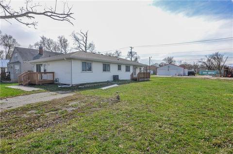 818 N 5th St Marshalltown Ia 50158 12 Photos Mls 626052 Movoto