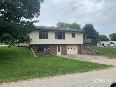 302 Clay St, Malcom, IA 50157 photo 1