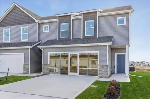 3403 NW Stratford Ln, Ankeny, IA 50023
